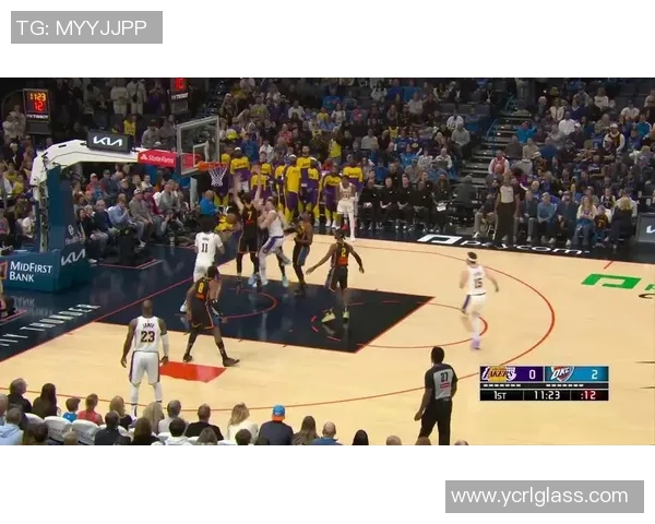 1月14日湖人与雷霆的精彩对决回放全程回顾与分析