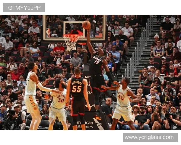 2013年NBA总决赛第六场热火与马刺的巅峰对决回顾与精彩瞬间解析 2013年NBA总决赛第六场热火与马刺的巅峰对决回顾与精彩瞬间解析