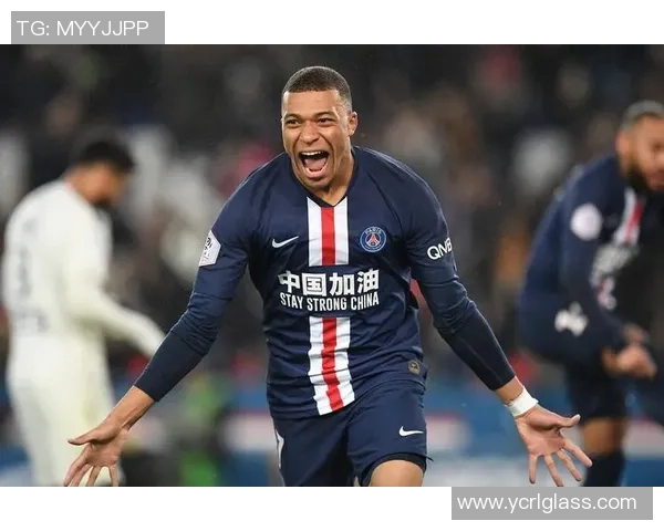 10月25日伊斯坦与沃尔贝精彩对决展现足球魅力与团队精神 10月25日伊斯坦与沃尔贝精彩对决展现足球魅力与团队精神