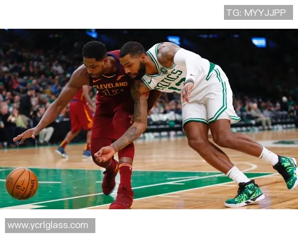 骑士与凯尔特人季后赛首战激战正酣精彩瞬间回顾与分析